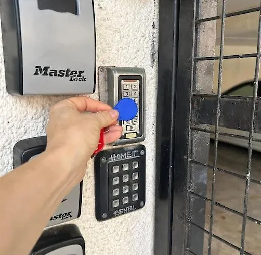 Sun Julz - Byzantium Garden-1 Bedroom *