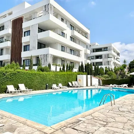 Sun Julz - Byzantium Garden-1 Bedroom Pafos
